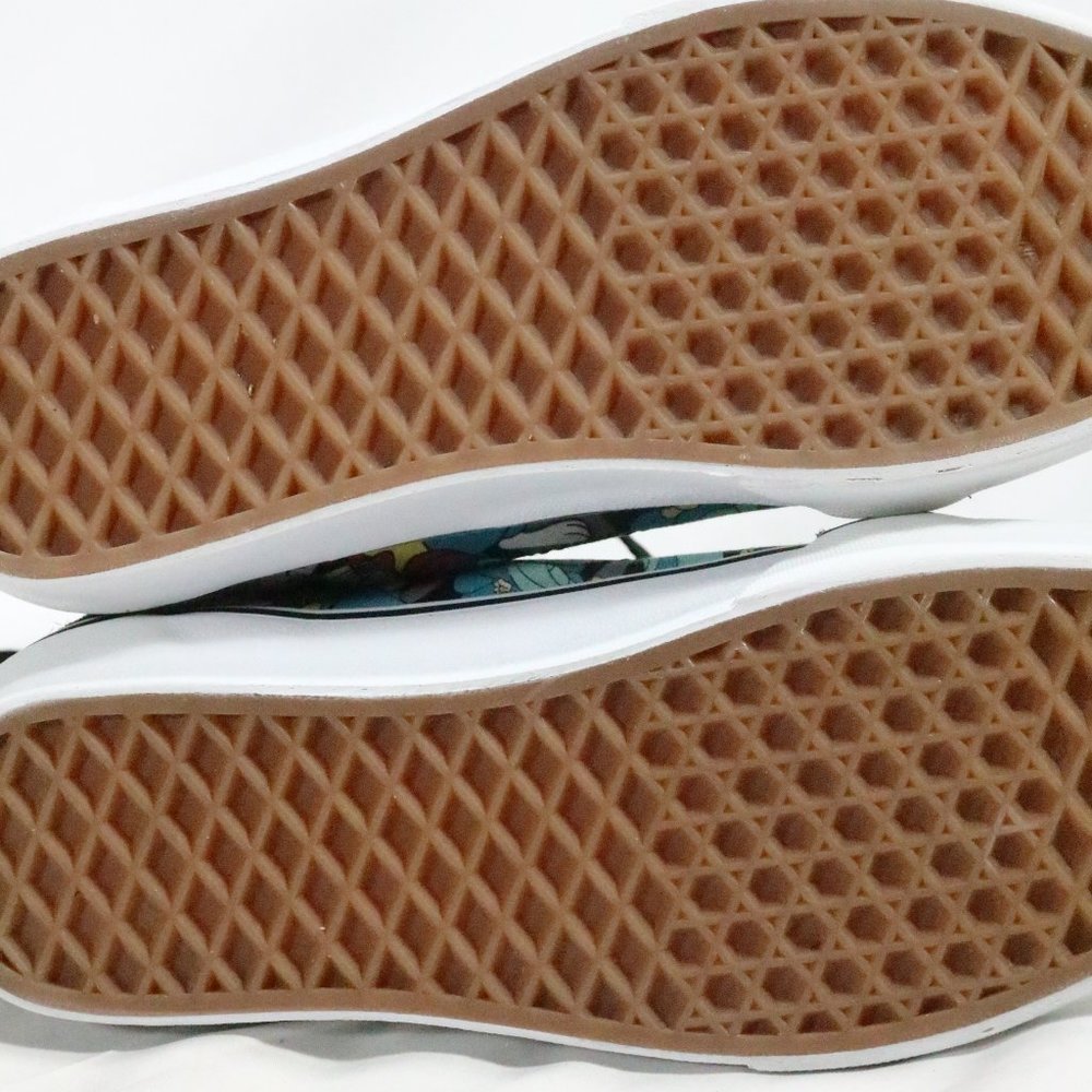 VANS SK8 Hi Reissue Disney Alice in Wonderland - Picture 14 of 14